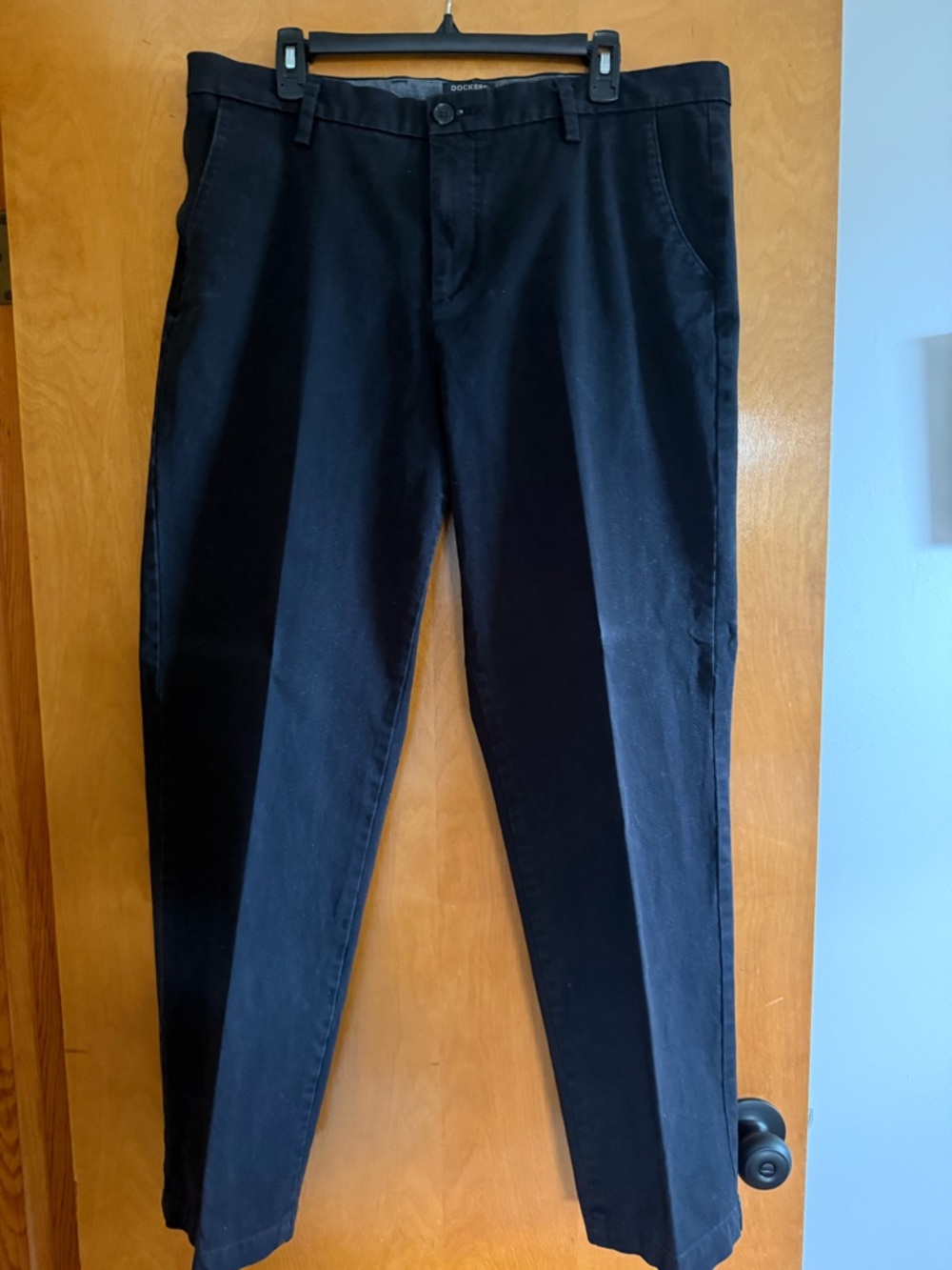 Dockers Men's Black Straight Fit Pants Size 36x34 Classic Khaki Work Dress